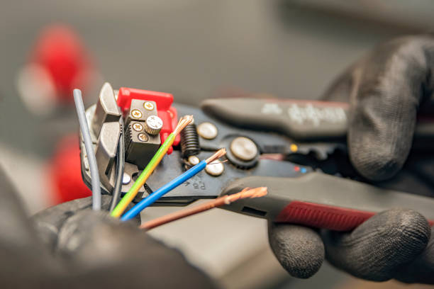 Best Electrical Troubleshooting Services  in Darien Downtown, CT